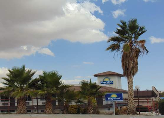 Days Inn by Wyndham Victorville/Hesperia I-15 & Palmdale Rd 1