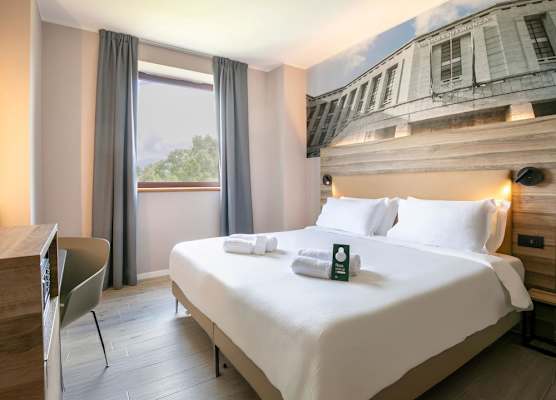 B&B HOTEL Latina 1