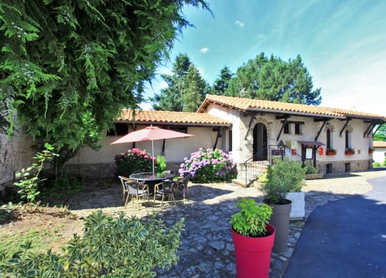 Logis Hôtel La Chaumière 1