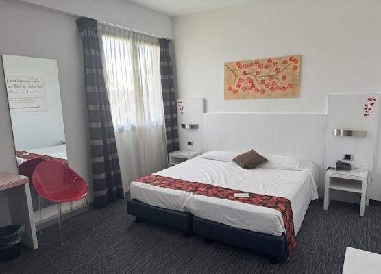 Hotel Sporting Cologno 1