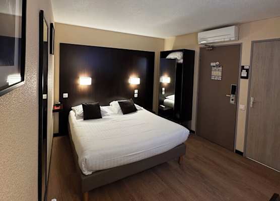 Hôtel Au Petit Caporal 1