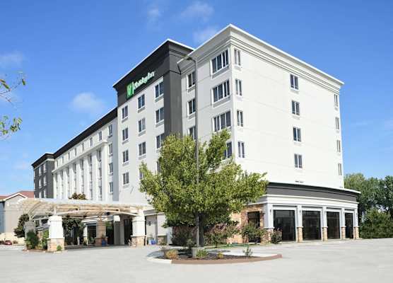 Holiday Inn OKLAHOMA CITY AIRPORT by IHG 1