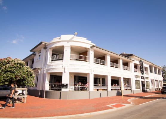 Cottesloe Beach Hotel 1
