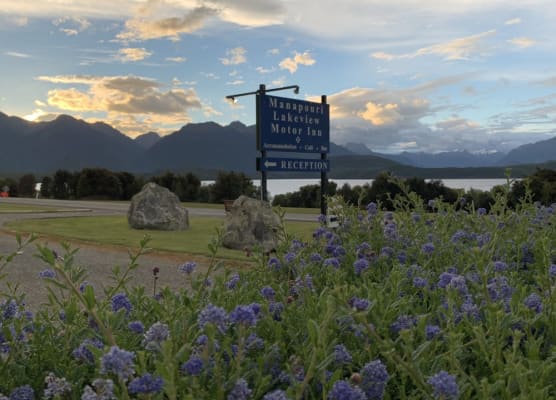 Te Anau Manapouri Lake Hotel 1