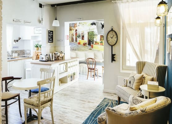 5 Vintage Guest House 1