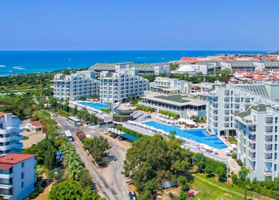 Royal Atlantis Spa & Resort 1