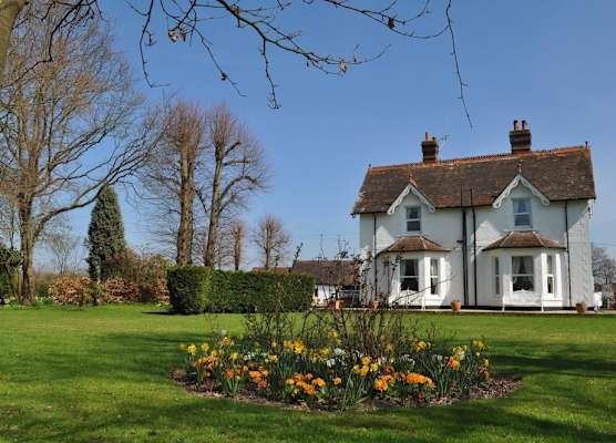 Hookwood Lodge 1
