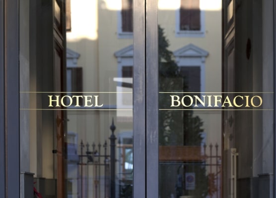 Hotel Bonifacio 1