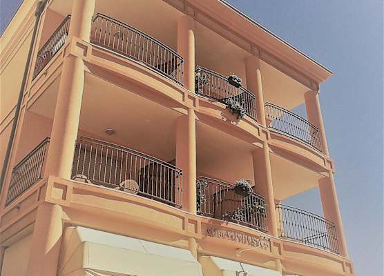 Hotel Villa Gioiosa - Beach & Bistrot 1