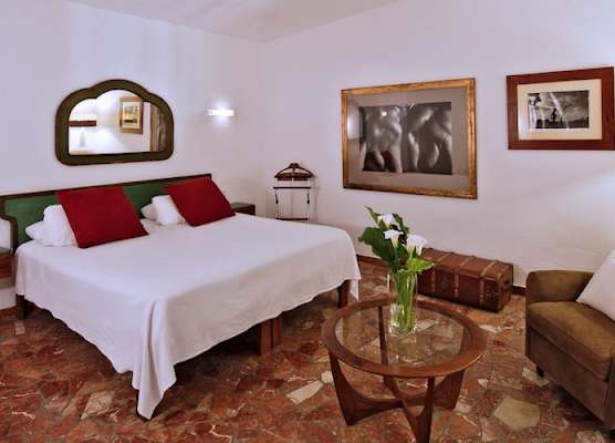 Hotel Punta Sur 1