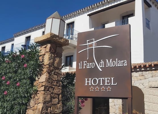 Hotel il Faro di Molara 1