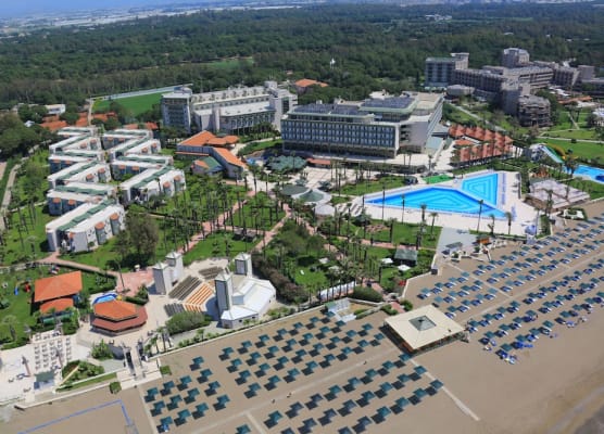 Adora Hotel & Resort 1