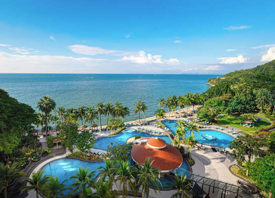 Royal Wing Suites & Spa Pattaya 1