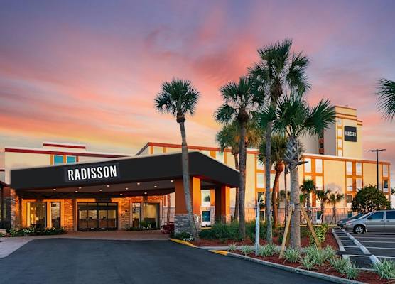 Radisson Hotel Orlando Lake Buena Vista South 1