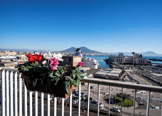 Skyhouse Beverello 1