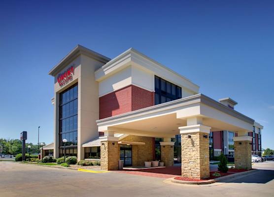 Drury Inn & Suites Greensboro 1