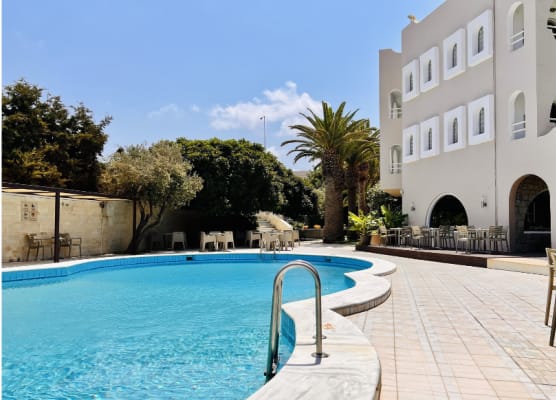 Karteros Hotel 1