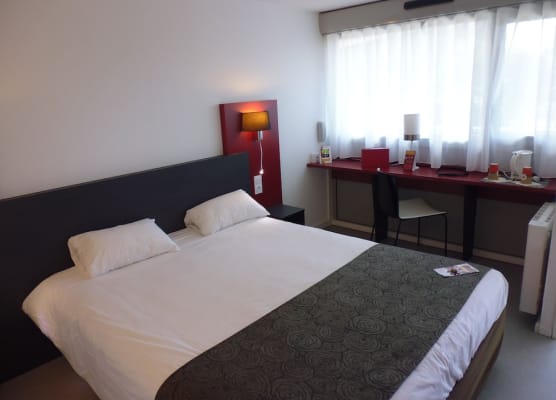 Brit Hotel Mayenne 1