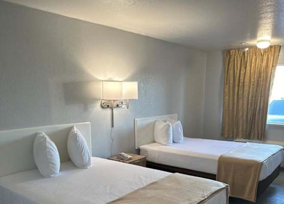 Premier Inns Metro 1