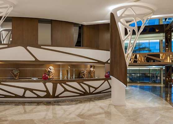 Noah's Ark Deluxe Hotel & Spa 1