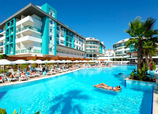 Seashell Resort & Spa 1