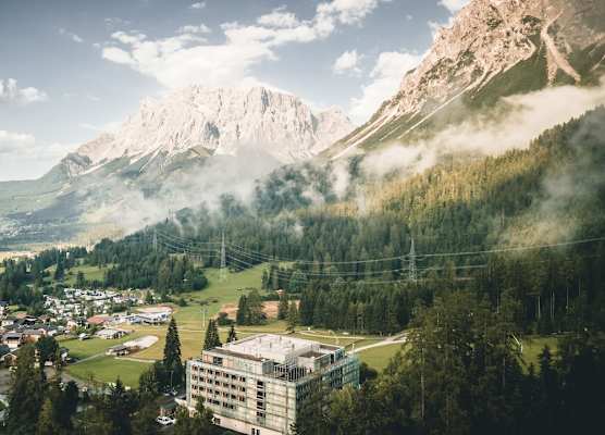 DORMERO BeHo Zugspitze 1