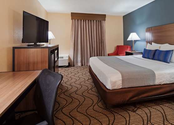 Best Western Plus Heritage Inn 1