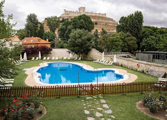 AZZ Peñafiel Las Claras Hotel & Spa 1