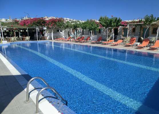 Santorini Camping/Rooms 1