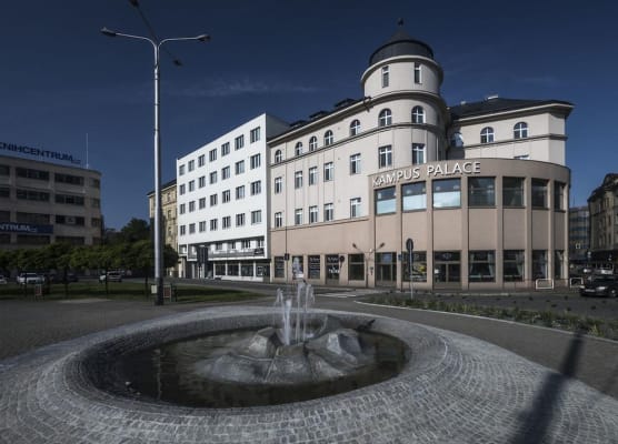 Kampus Palace 1