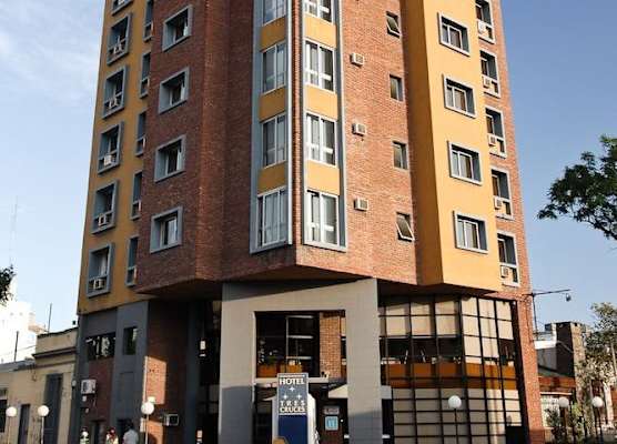 Hotel Tres Cruces 1