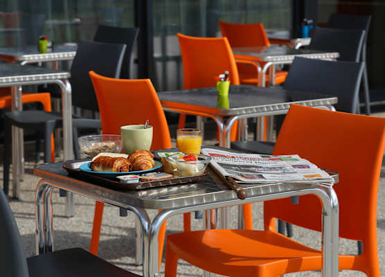 First Inn Hotel Blois 1