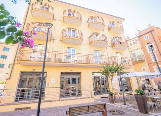 Hotel La Bussola 1