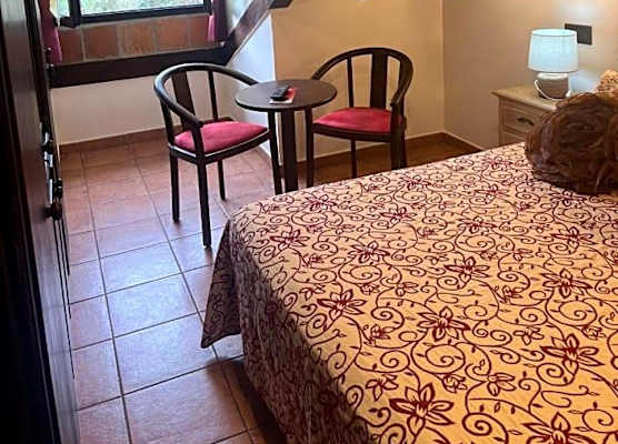 Hotel El Bricial 1