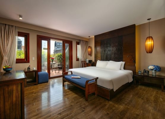 Oriental Suites Hotel & Spa 1