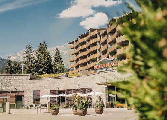 Peaks Place Apartments & SPA 1