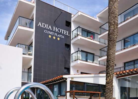 Adia Hotel Cunit Playa 1