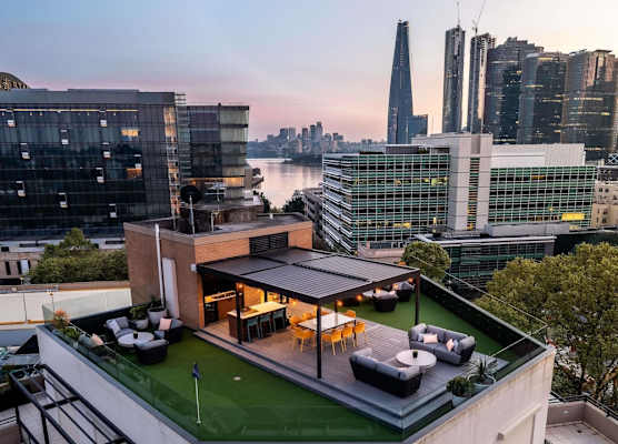 The Sebel Darling Harbour The Pinnacle 1