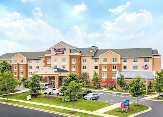 Fairfield Inn and Suites by Marriott Madison East 1