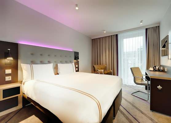 Premier Inn Hamburg City Klostertor 1