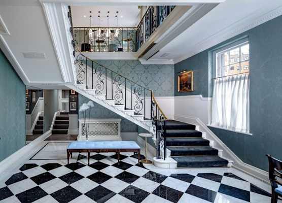 No. 30 Knightsbridge 1