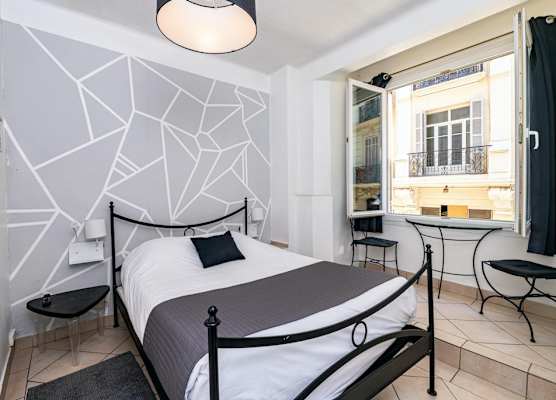 Celenya Hôtel 1