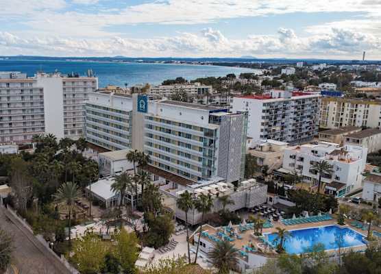 Bahía de Alcudia Hotel & Spa 1