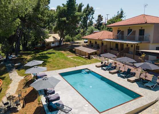 Pefkon Suites 1