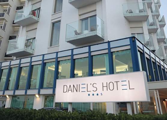 Hotel Daniel's FRONTE MARE 1