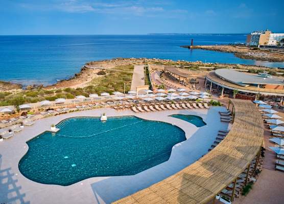 Universal Grand León & Spa 1