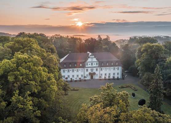 Wald & Schlosshotel Friedrichsruhe 1