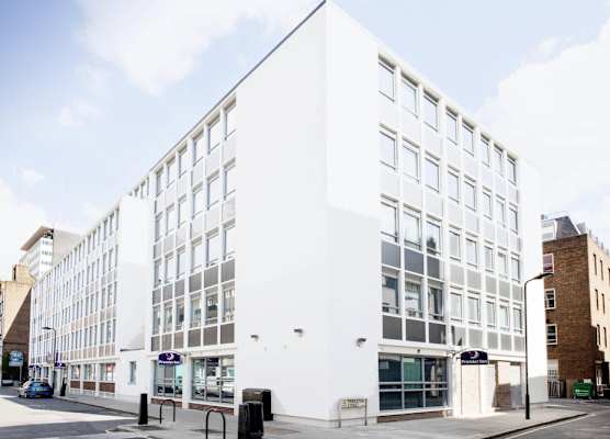 Premier Inn London Holborn 1
