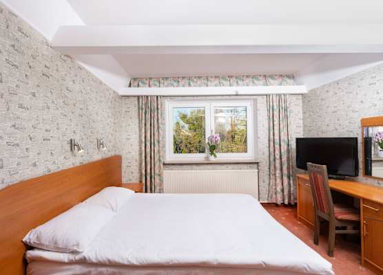 Hotel Victory Home - 10min Lotnisko Chopina, 15min to Zachodni, 5min to Progresja 1