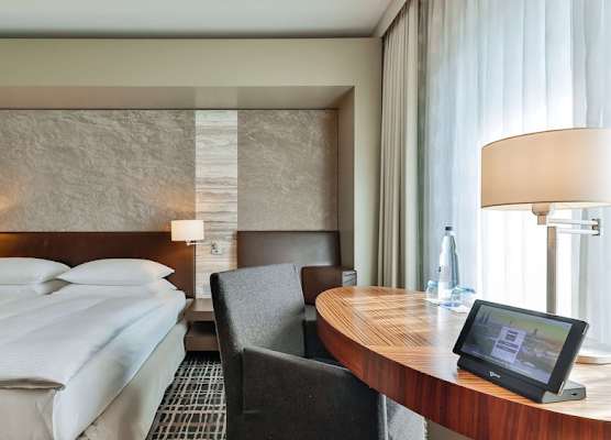 Dorint Hotel am Heumarkt Köln 1